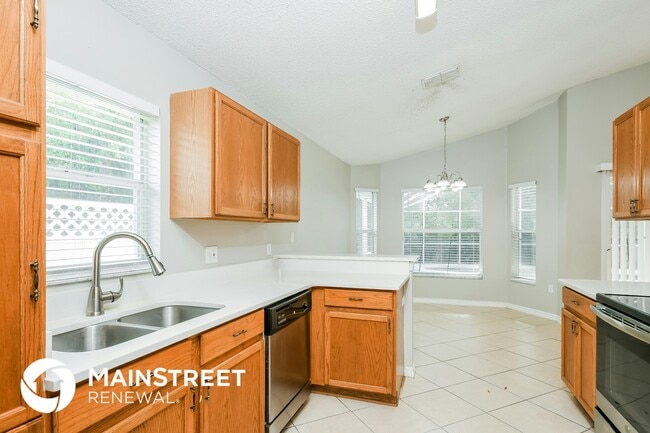 Photo - 558 Eagle Pointe S