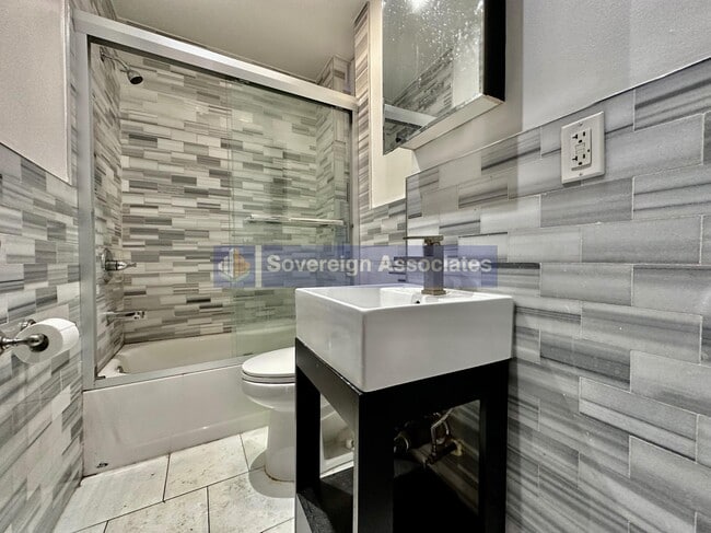 Photo - 216 W 108th St Unit 3R