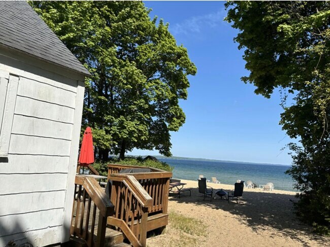 Photo - 855 E Front St Unidad Beach house on west bay