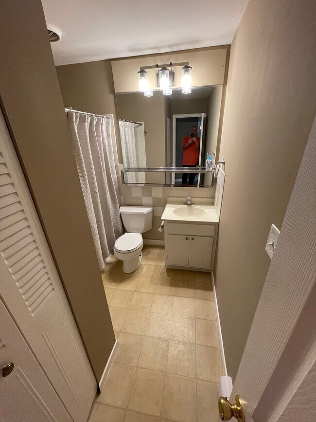 Photo - 125 Twin Oaks Dr Unit 125 twin oaks 301