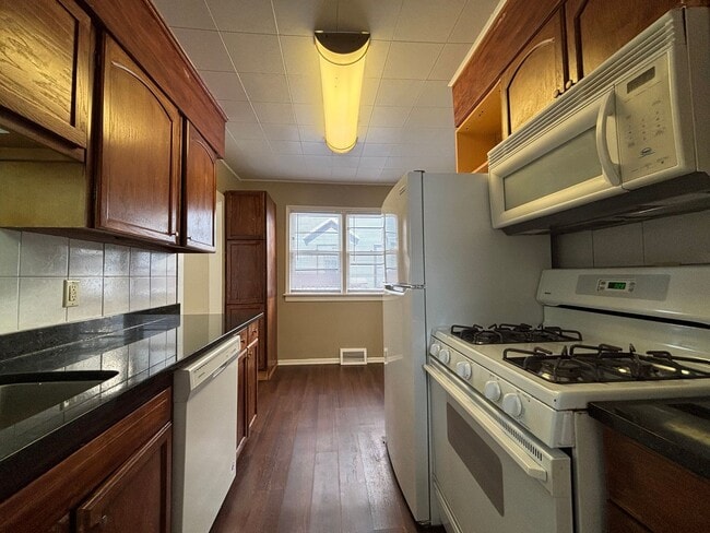 Photo - Phenomenal 2 Bedroom House in St. Paul Nei...