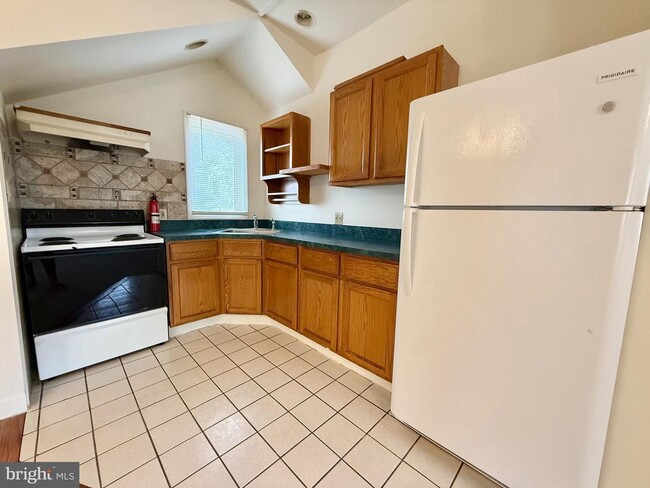 Photo - 604 Primos Ave Unit G