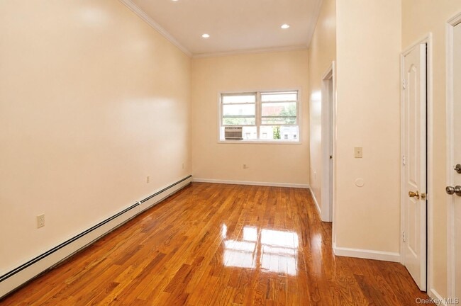 Photo - 1726 Linden Blvd