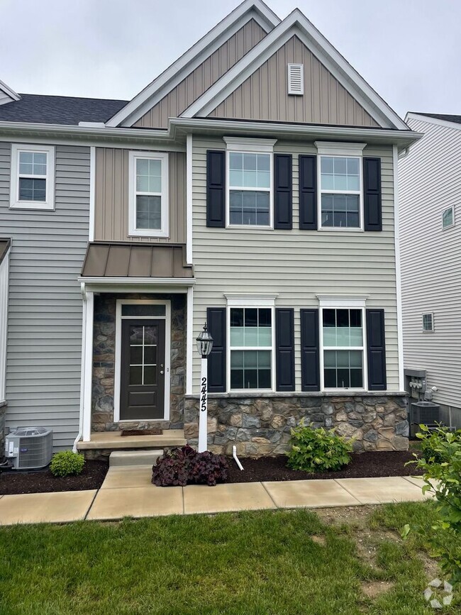 Building Photo - Luxury New Construction Townhome in Lime S...