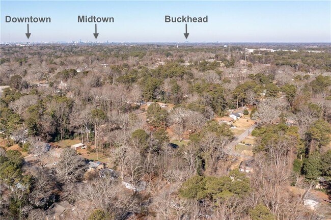 Photo - 1290 Glen Forest Way