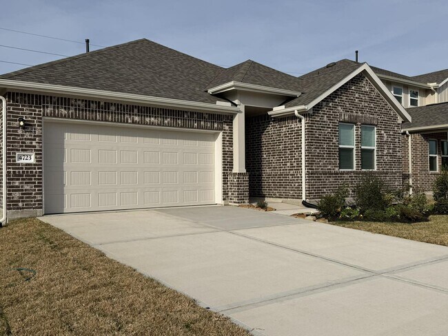 Photo - 4723 Bay Vista Dr