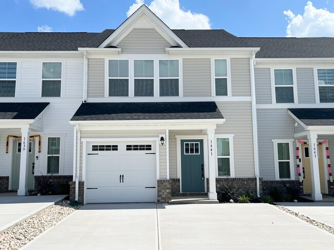 Photo - 1641 Respect St NW Townhome