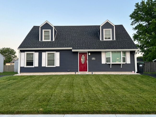 Photo - 106 Medley Dr Unidad 2 - Rear Facing Downstairs Room