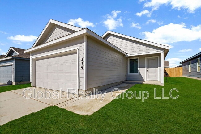 Photo - 479 Sarah Wy