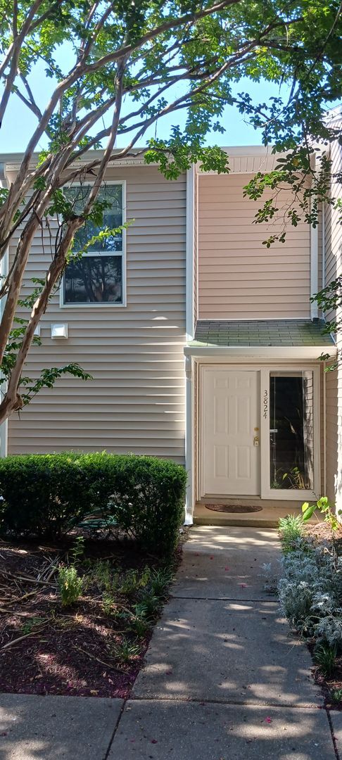 2 bedroom/ 1.5 bathroom- The Midlands - 2 bedroom/ 1.5 bathroom- The Midlands Townhome