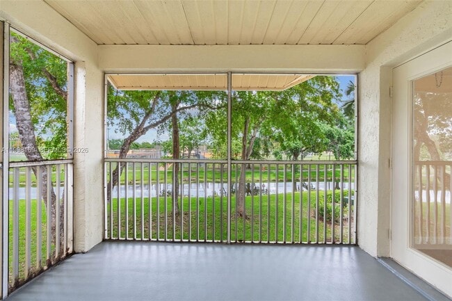 Photo - 1139 Coral Club Dr Unit 1139