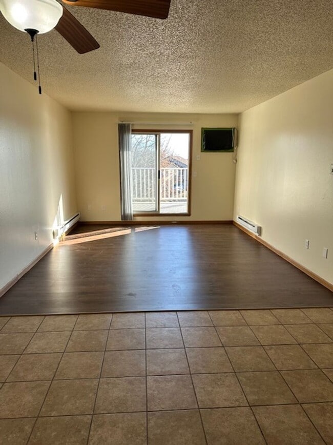 Photo - River's Edge Apartments
