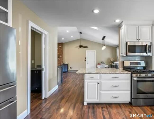144 Pond Cir