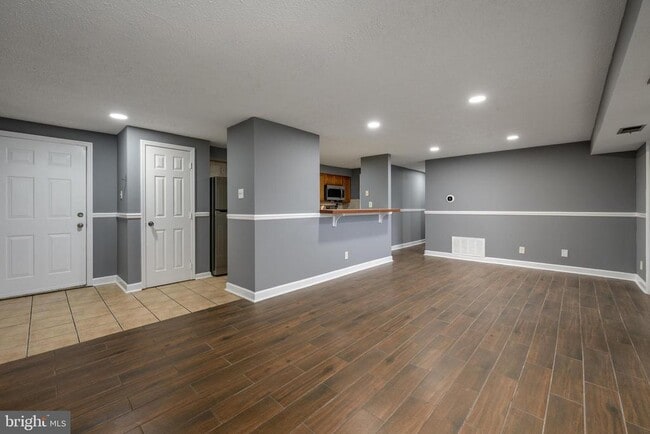 Photo - 108 Kenwood Dr