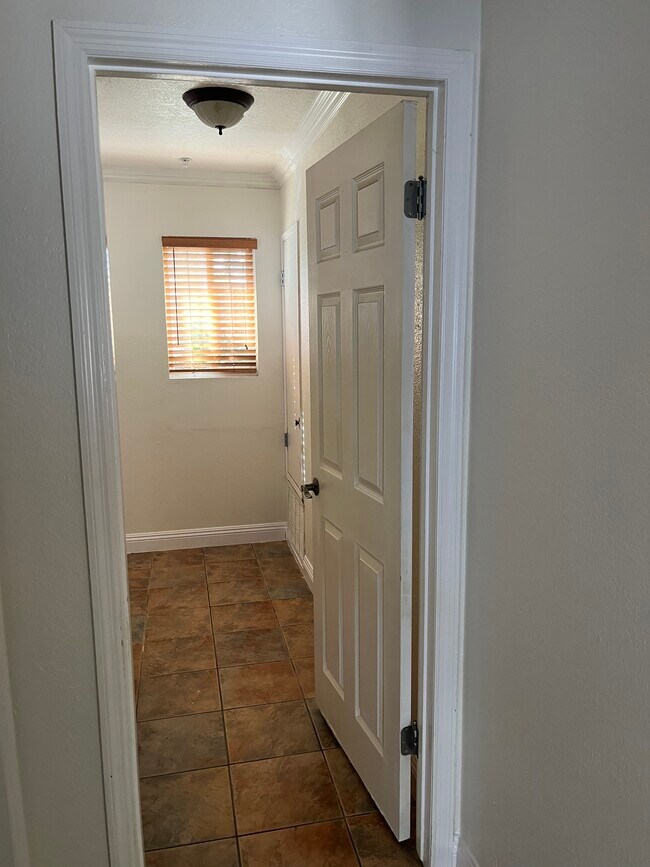 Photo - 12727 Shenley St