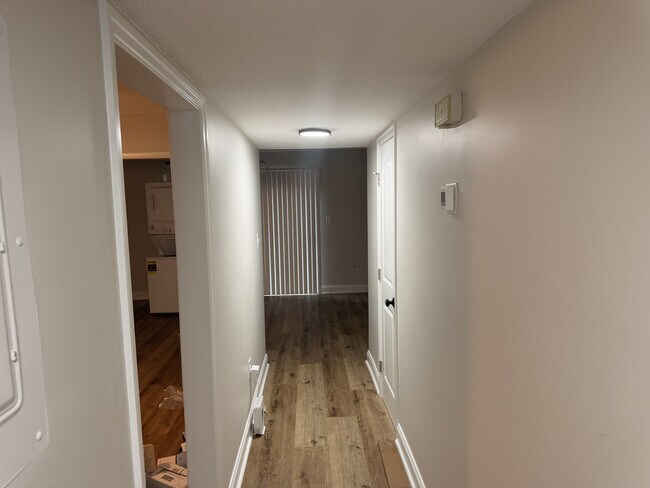 Photo - 527 Tibet Ave