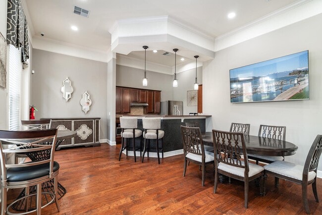 Photo - Vintage Creekwood Park Apartments