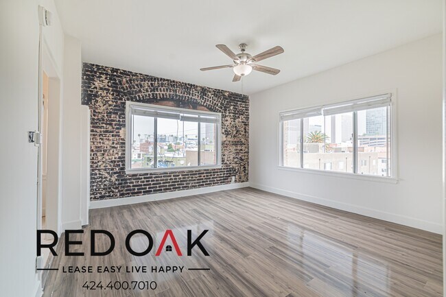 Photo - 2933 W 8th St Apartment Unit 409