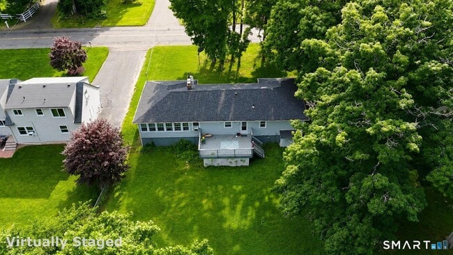 104 Higby Rd