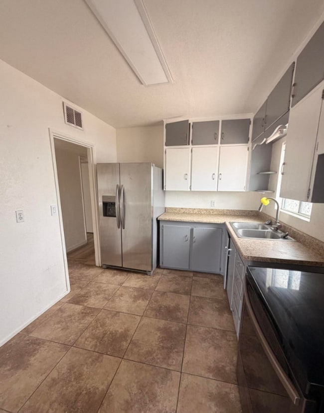 Photo - Quaint 3 Bed 1 Bath Home in the Heart of Florence, AZ!