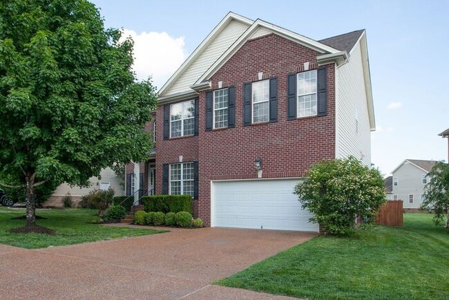 Photo - Pristine 5 Bed Fenced Franklin Home!