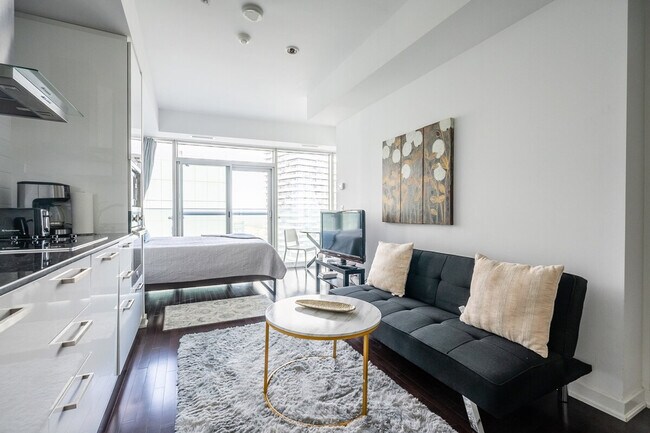 Photo - 13 York St Unit ID1345939P