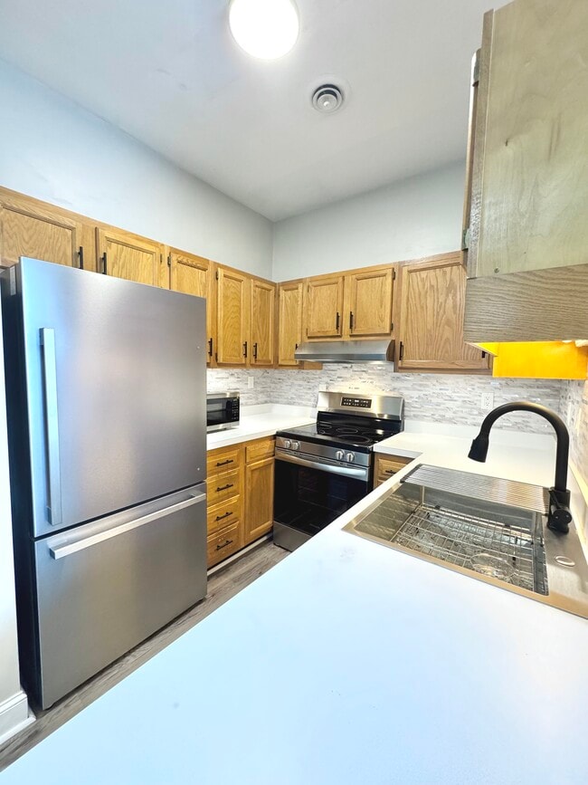 Photo - 1736 Memorial Ave SW Condo Unit A