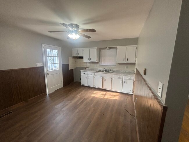 Photo - 1840 Costigan Dr