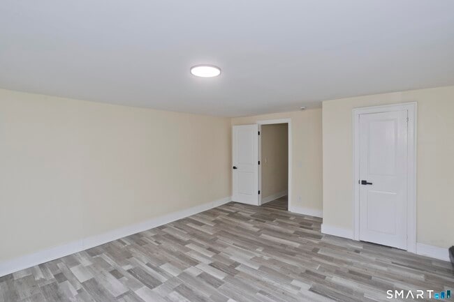 Photo - 47 Maple Ave