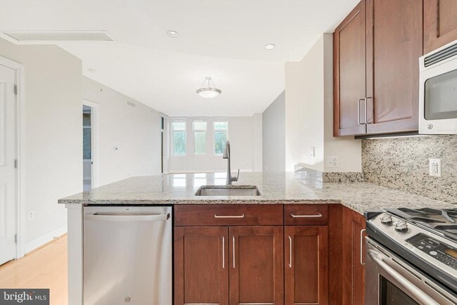 Photo - 8220 Crestwood Heights Dr Unit 406