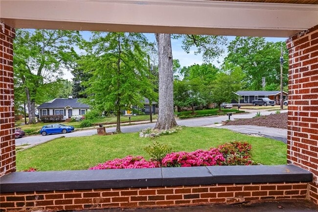 Photo - 2134 Delano Dr NE