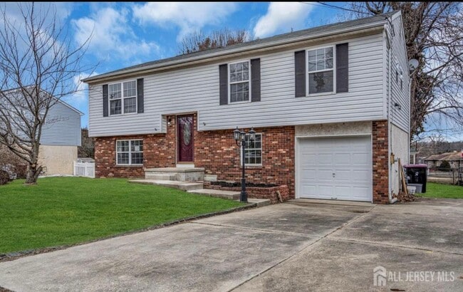 Photo - 321 Almonesson Rd