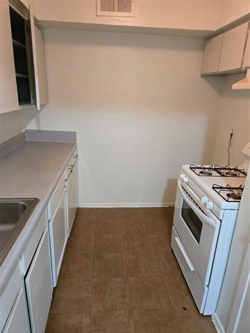 Photo - 2509 Birmingham Ave Unidad 202