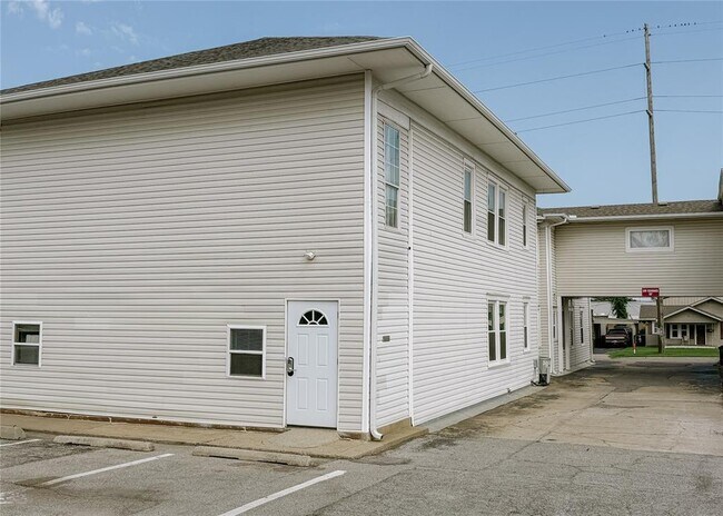 Photo - 1120 NW 51st St Unit 2