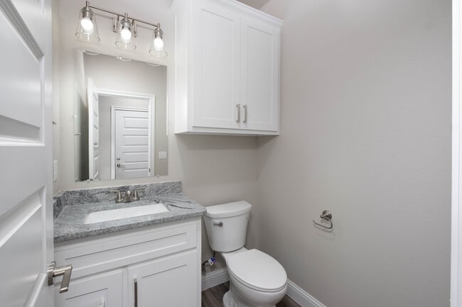 Photo - 1810 3rd Ave