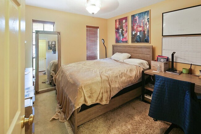 Photo - 1406 Angelina Cir