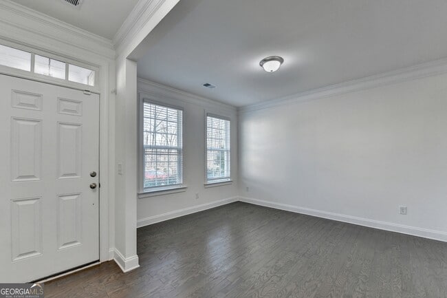 Photo - 211 Hamlet Dr