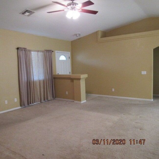 Photo - 3 bedroom 2 bath home with 3 car garage and RV parking