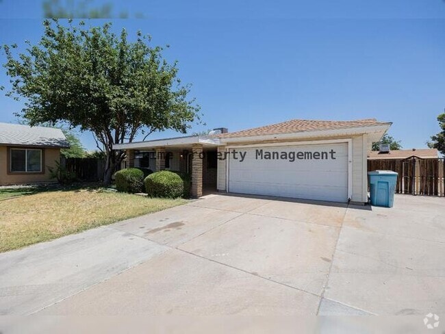 Building Photo - 8616 W Whitton Ave Rental