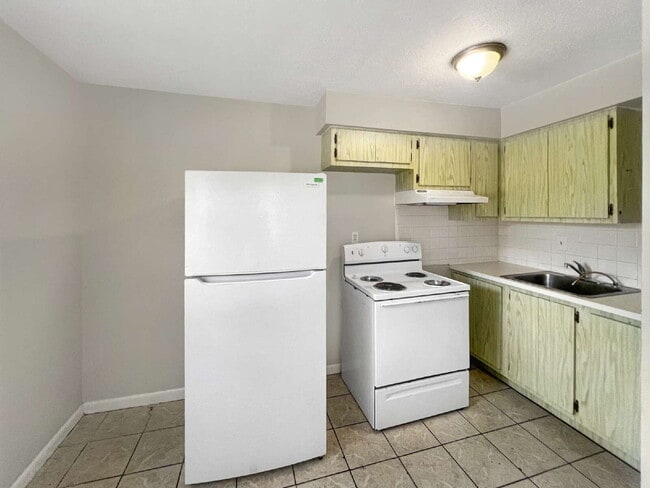 Photo - 13037 First St