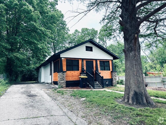 Building Photo - 5036 Wabash Ave Rental