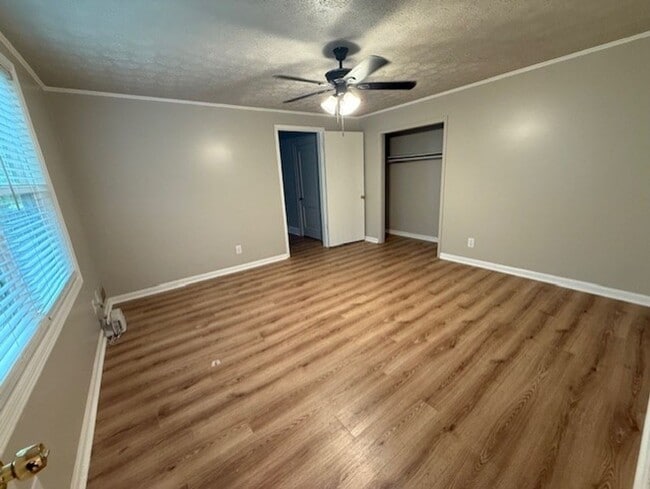 Photo - CHARMING COTTAGE IN NORMALTOWN AVAILABLE A...