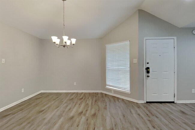 Photo - 17514 Hamilwood Dr