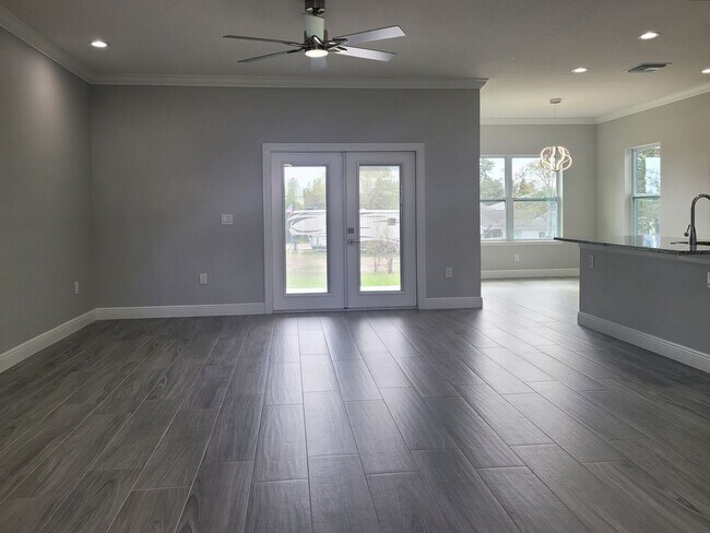 13032 Agatha Ln