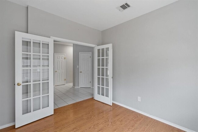 Photo - 1403 Wildvine Cove