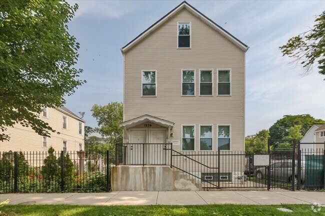 Building Photo - 1234 W 49th Pl Rental