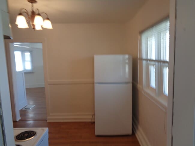 Photo - 403 E Emerson Ave