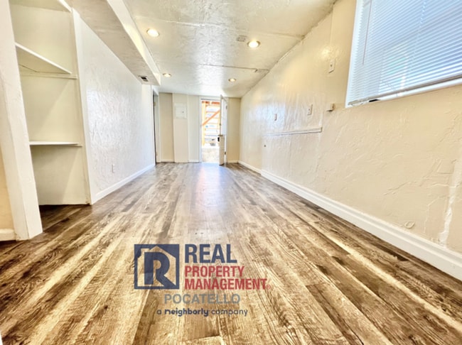 Photo - Cozy 1 Bedroom 1 bath basement apartment