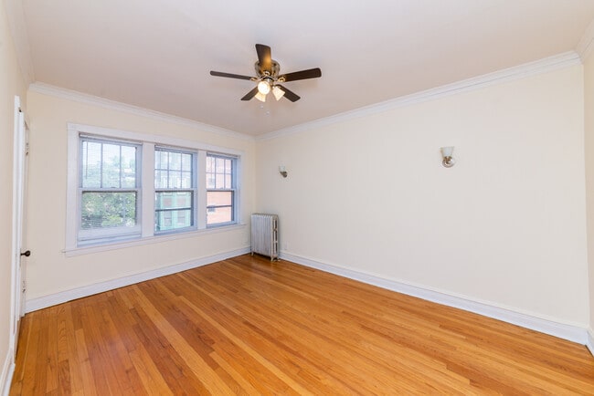 Photo - 2480 N Lincoln Ave Unit 3