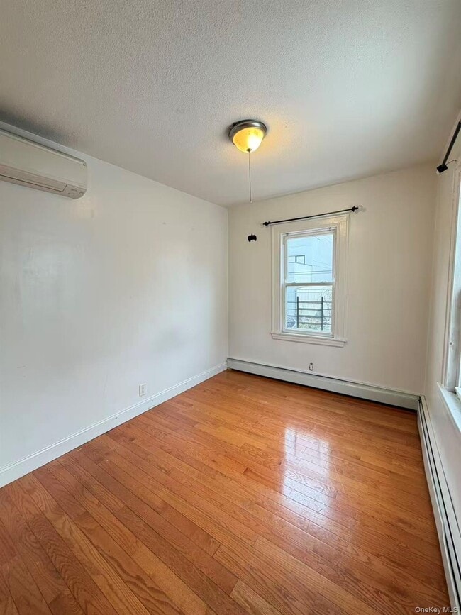 Photo - 20-27 121st St Unit 2FL